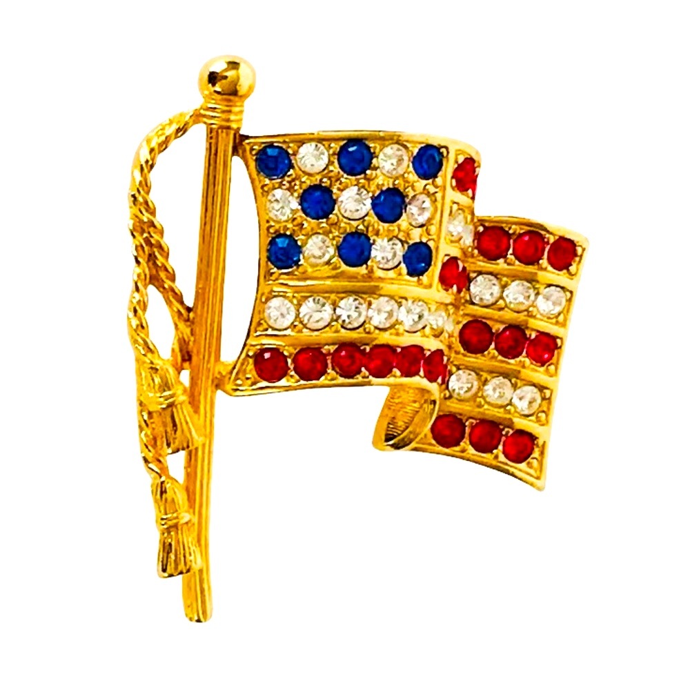 Napier Signed Vintage Pin Brooch American Flag USA Rhinestone Crystal Goldtone